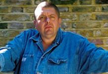 Manager, Tom Watkins Dies At 70