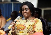 Minister suggests market women should run shift