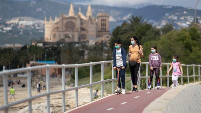 _112157498_061215241