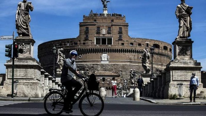 _112206571_061389079epa