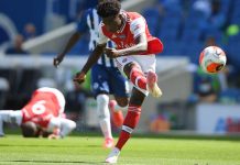 Brighton scores a 2-1 late win against Arsenal