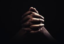 Rev. appeals to Ghanaians to pray ahead of Election 2020