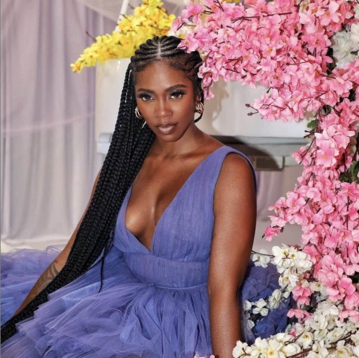 Tiwa Savage feat. Davido – Park Well