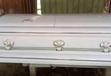 Police storm burial ceremony to recover stolen coffin amid mourning