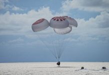 First all-civilian space crew on SpaceX Inspiration4 returns to Earth