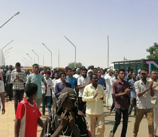 World Bank halts Sudan operations in blow to coup leaders, strike calls gain support