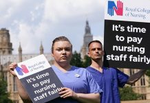 UK nurses rollout biggest strike ballot on pay-rise deman