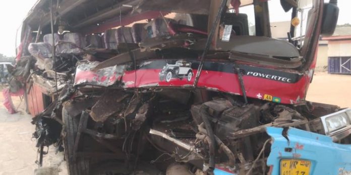Two dead, 11 injured in accident on Kumasi-Offinso Highway