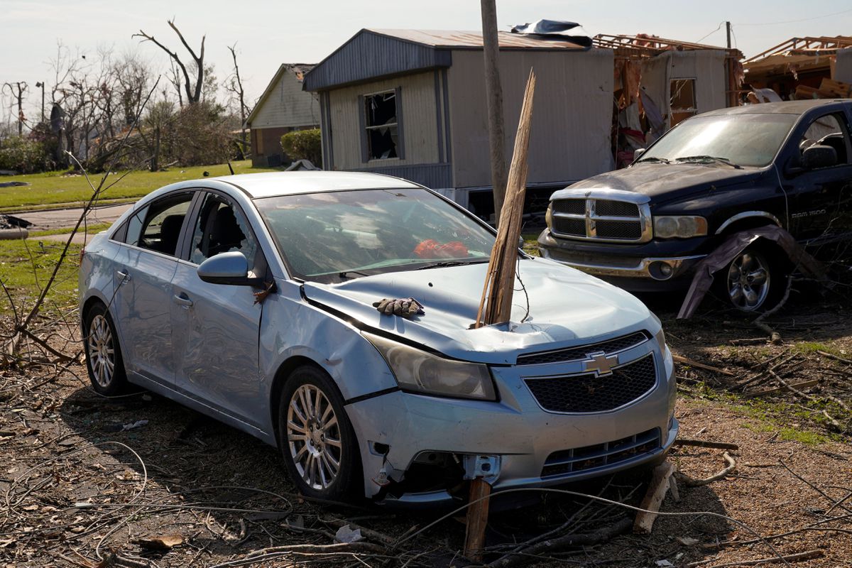 See Devastating Photos From The Mississippi Tornado