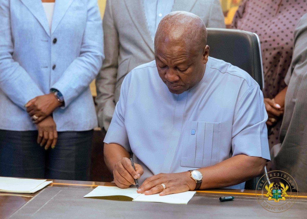 President John Dramani Mahama signs Legal Education Reform Bill