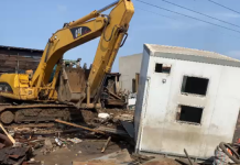 Ablekuma Central Municipal Assembly demolishes illegal structures at Agbogbloshie onion market