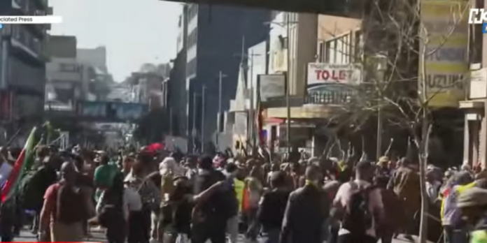 Screenshot-2026-06-30-at-12-20-28-1787-South-Africa-Anti-Immigrant-Protest-LIVE-Unprecedented-Protest-Rocks-Johannesburg-Migrants-Flee-YouTube-e1782823146295-750x375