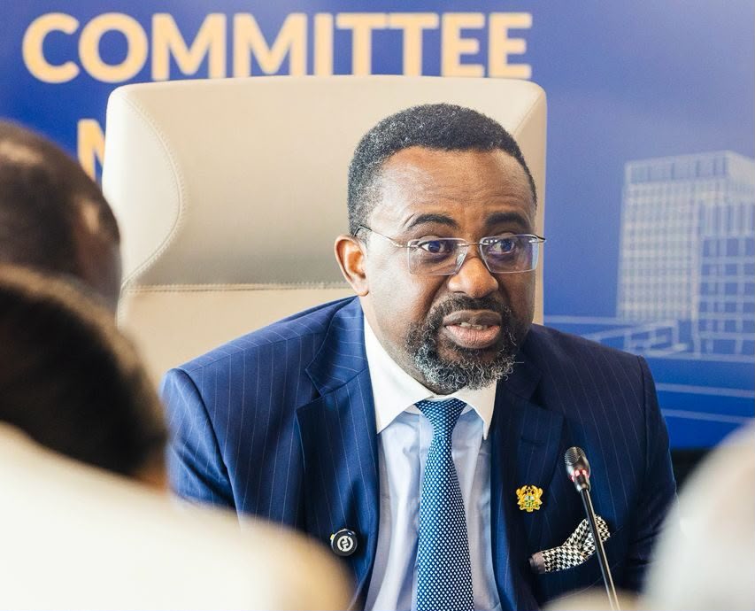 Ghana’s reserves decrease by $1.2bn; import cover slips to 5 months