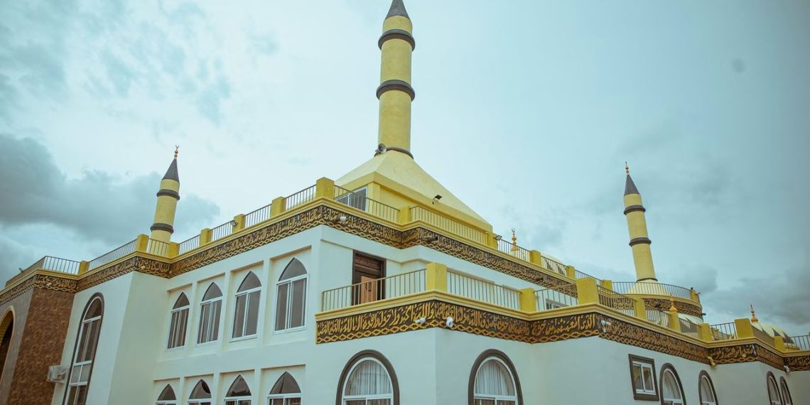 Karaga MP, Dr. Mohammed Amin Adam builds 6,000-capacity mosque in Tamale