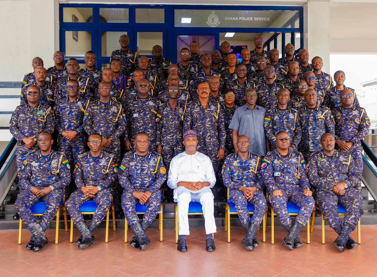 Interior Minister Urges Police Commanders to Strengthen Leadership and Professionalism