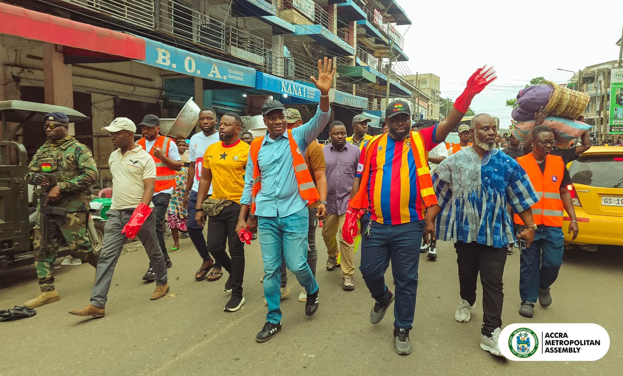 Ayariga joins Accra traders to promote cleanliness on National Sanitation Day